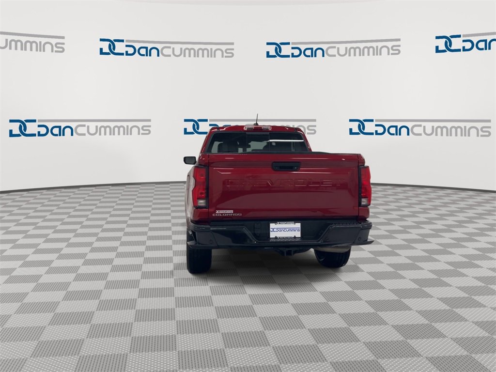 Used 2024 Chevrolet Colorado Z71 w/ Z71 Convenience Package 2 image 7