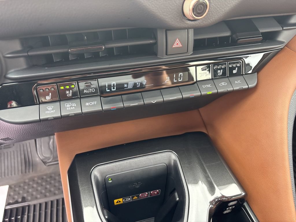 Used 2025 Toyota Crown Signia w/ Advanced Technology Package AWD/4WD image 25