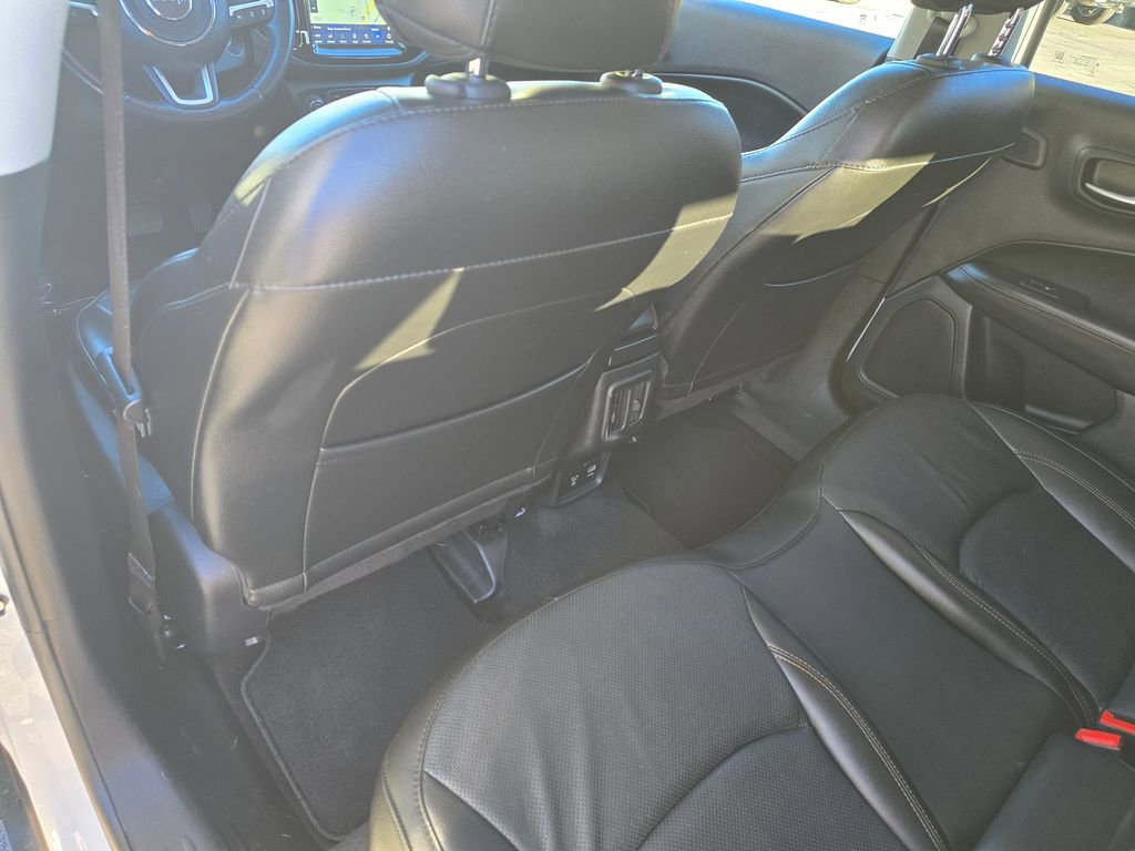Used 2021 Jeep Compass Limited w/ Sun and Sound Group image 25