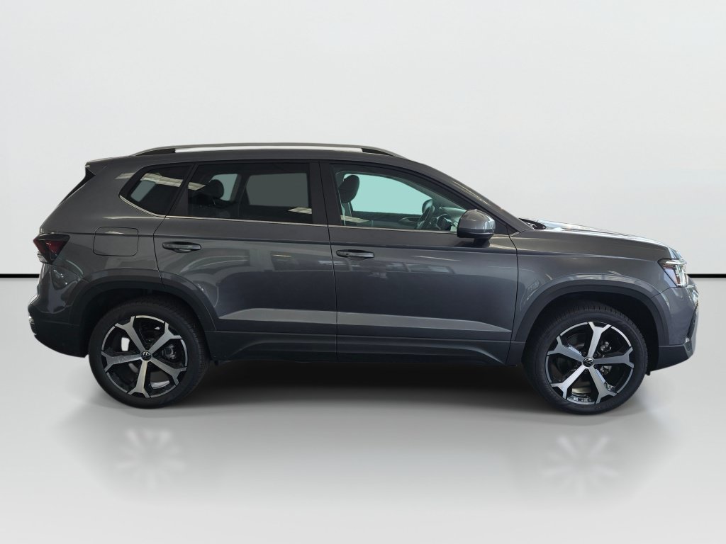 New 2026 Volkswagen Taos SEL AWD/4WD image 2