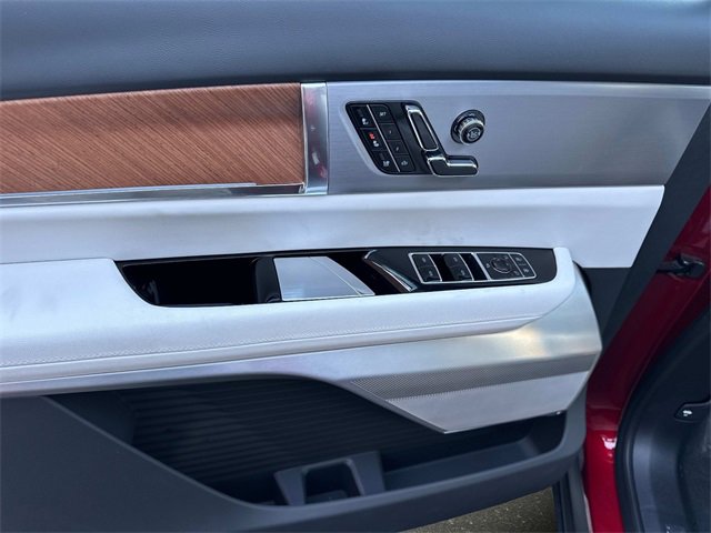 New 2026 Cadillac Vistiq Sport w/ LPO, Floor Liner Package image 15