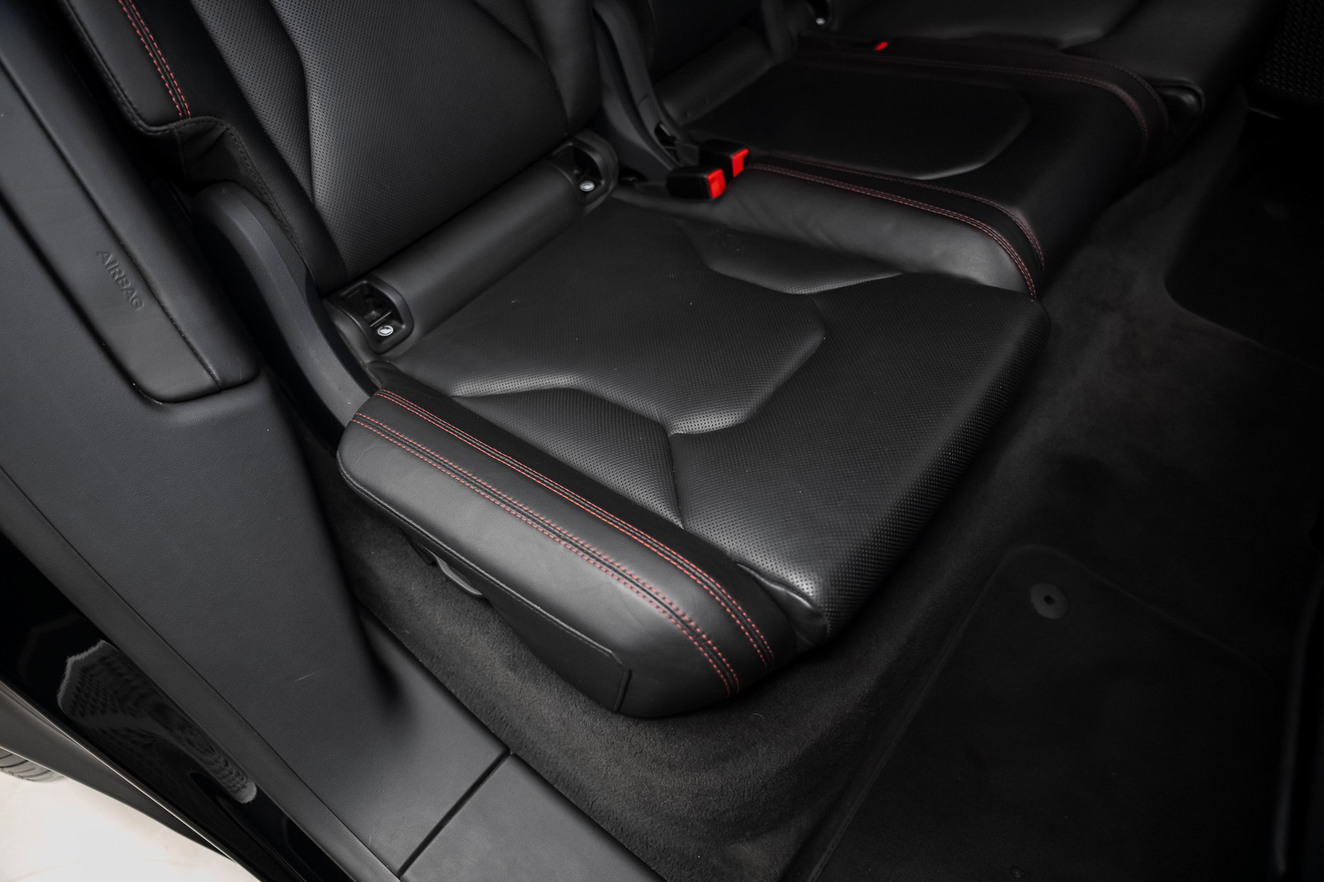 Used 2019 Lamborghini Urus AWD/4WD image 65