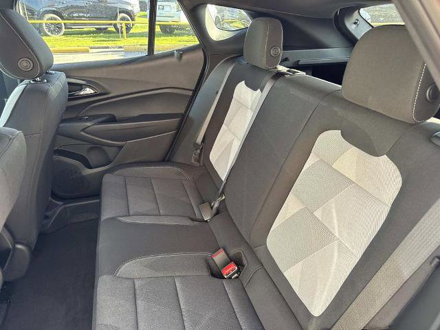 New 2026 Chevrolet Trax RS w/ Sunroof Package FWD image 9