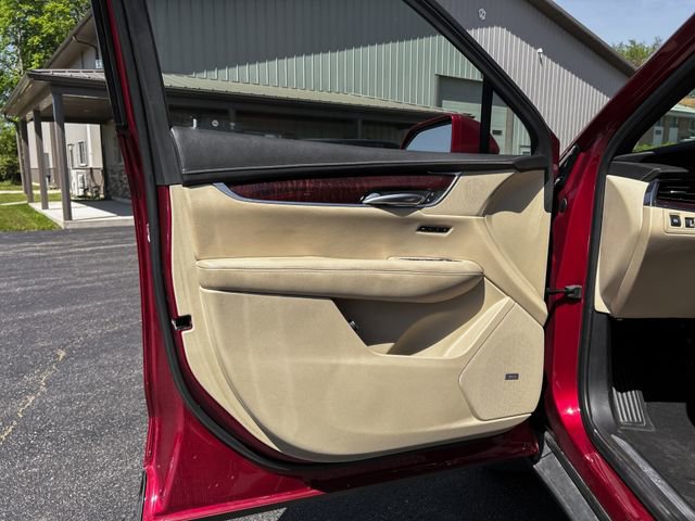 Used 2019 Cadillac XT5 Luxury FWD image 18