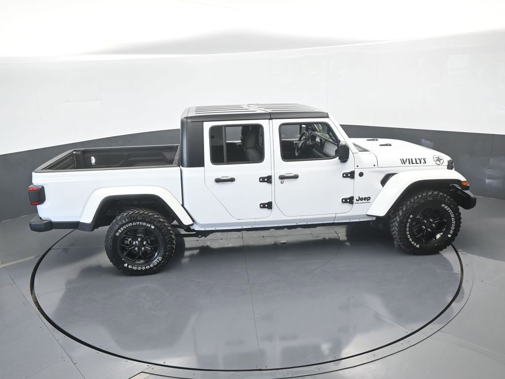 Used 2024 Jeep Gladiator Willys image 56