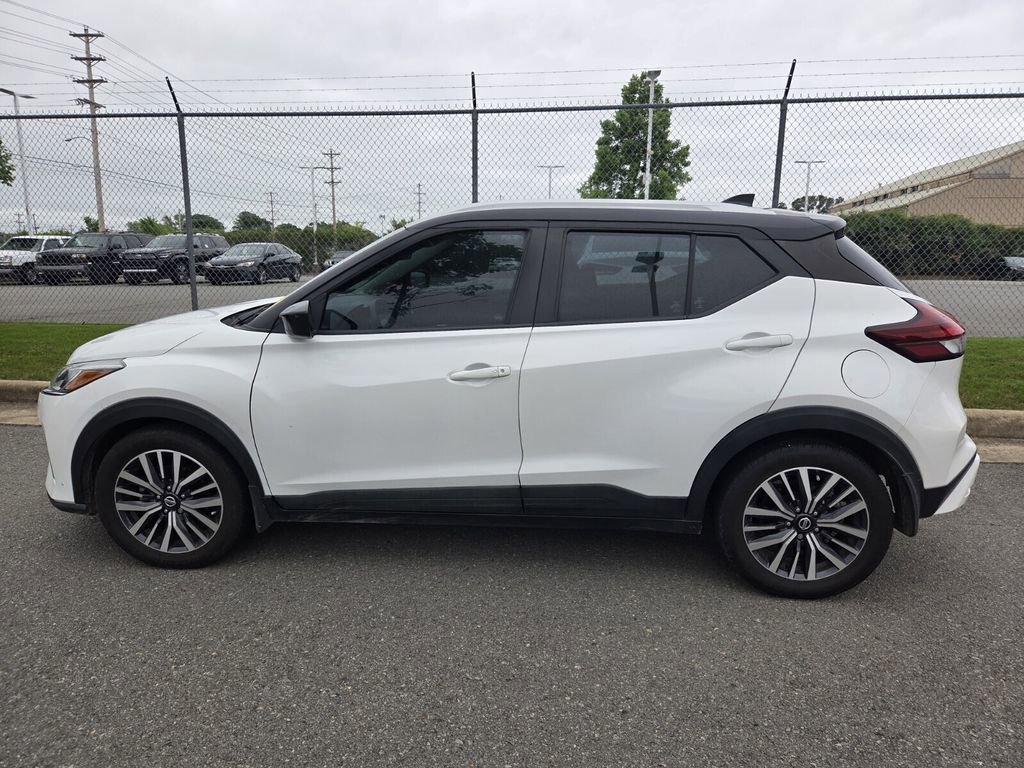 Used 2021 Nissan Kicks SV FWD image 6