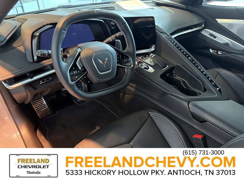 Used 2025 Chevrolet Corvette Stingray Preferred Conv w/ 2LT RWD image 22