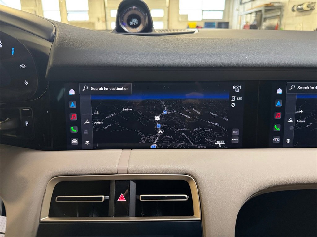 Used 2022 Porsche Taycan 4 Cross Turismo image 19