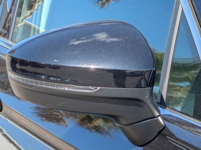 Certified 2023 Volkswagen Tiguan SE w/ Panoramic Sunroof Package FWD image 12