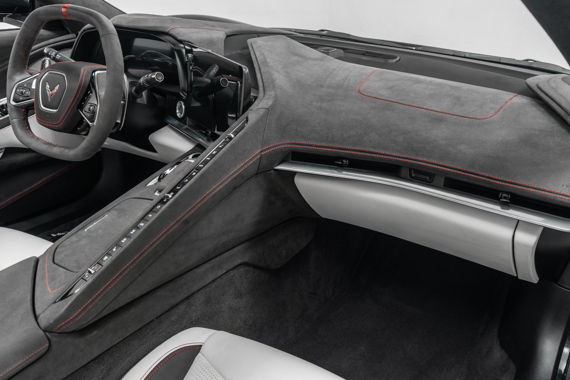 Used 2023 Chevrolet Corvette Stingray Premium Conv w/ Z51 Performance Package RWD image 14
