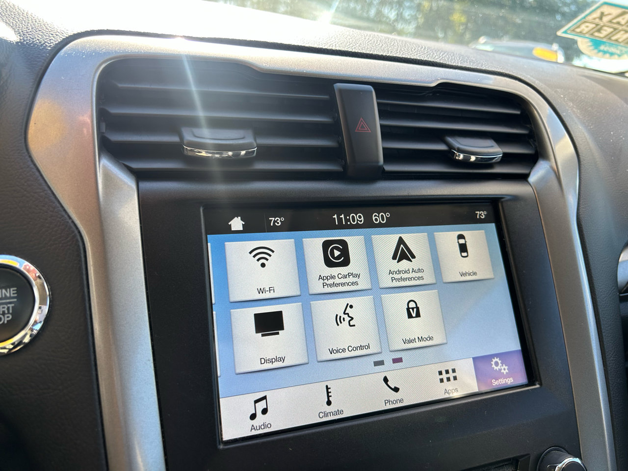Used 2018 Ford Fusion SE w/ Equipment Group 602A image 21