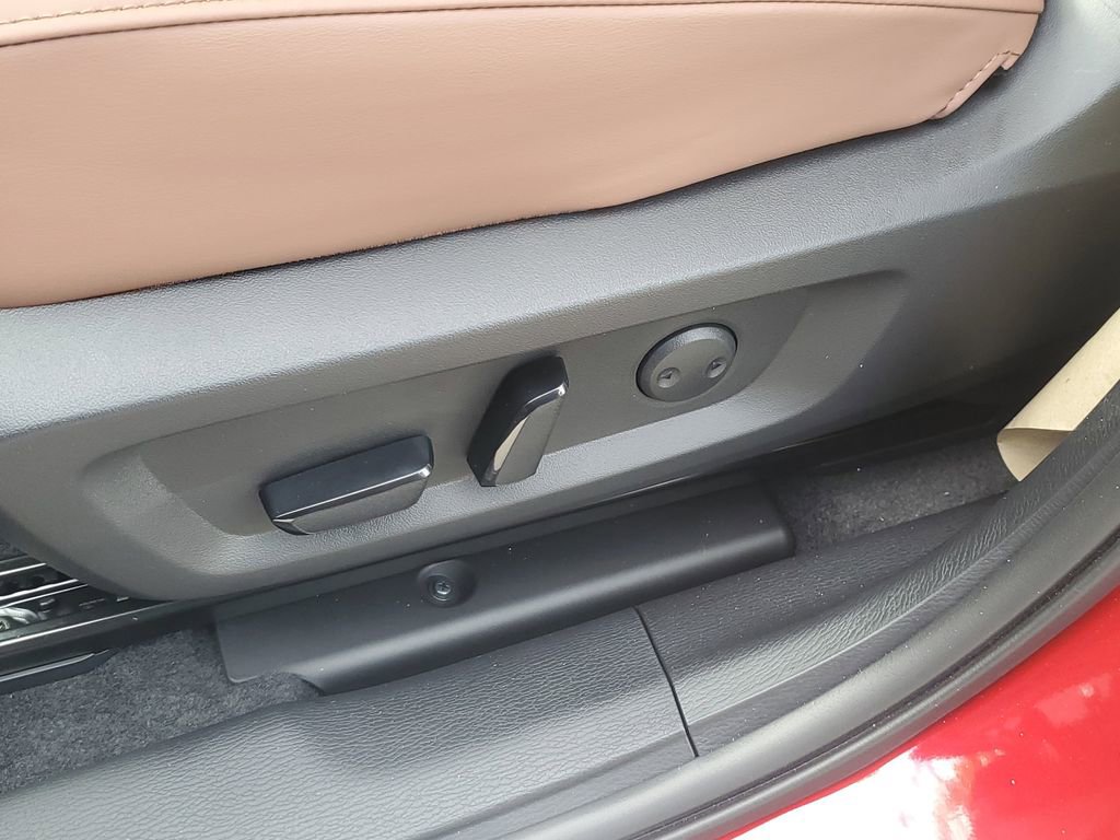 New 2026 Mitsubishi Outlander SEL image 20