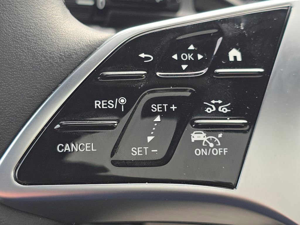 Certified 2026 Mercedes-Benz GLC 300 4MATIC image 33