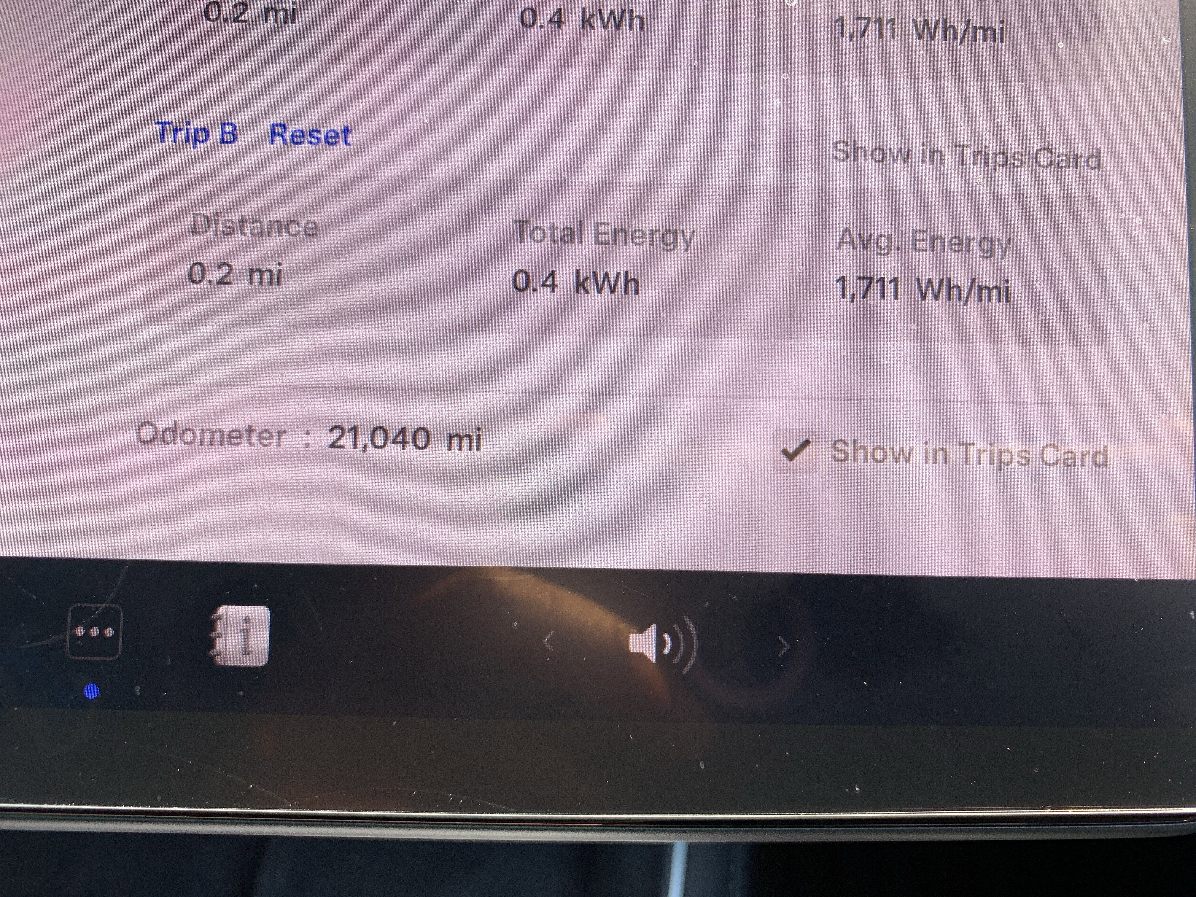 Used 2026 Tesla Model Y AWD image 22