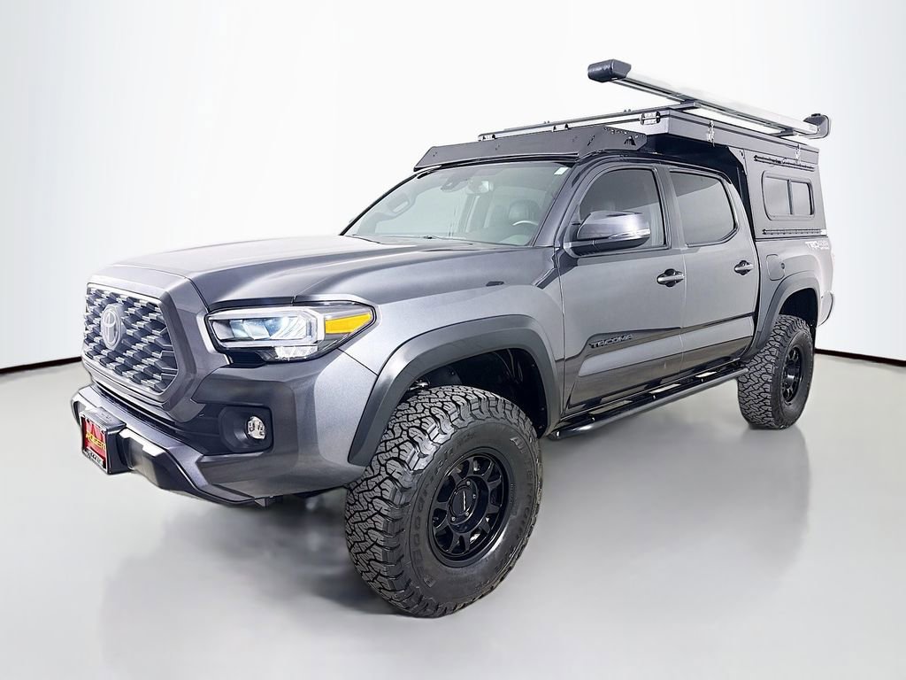 Used 2023 Toyota Tacoma TRD Off-Road w/ TRD Premium Off Road Package image 3