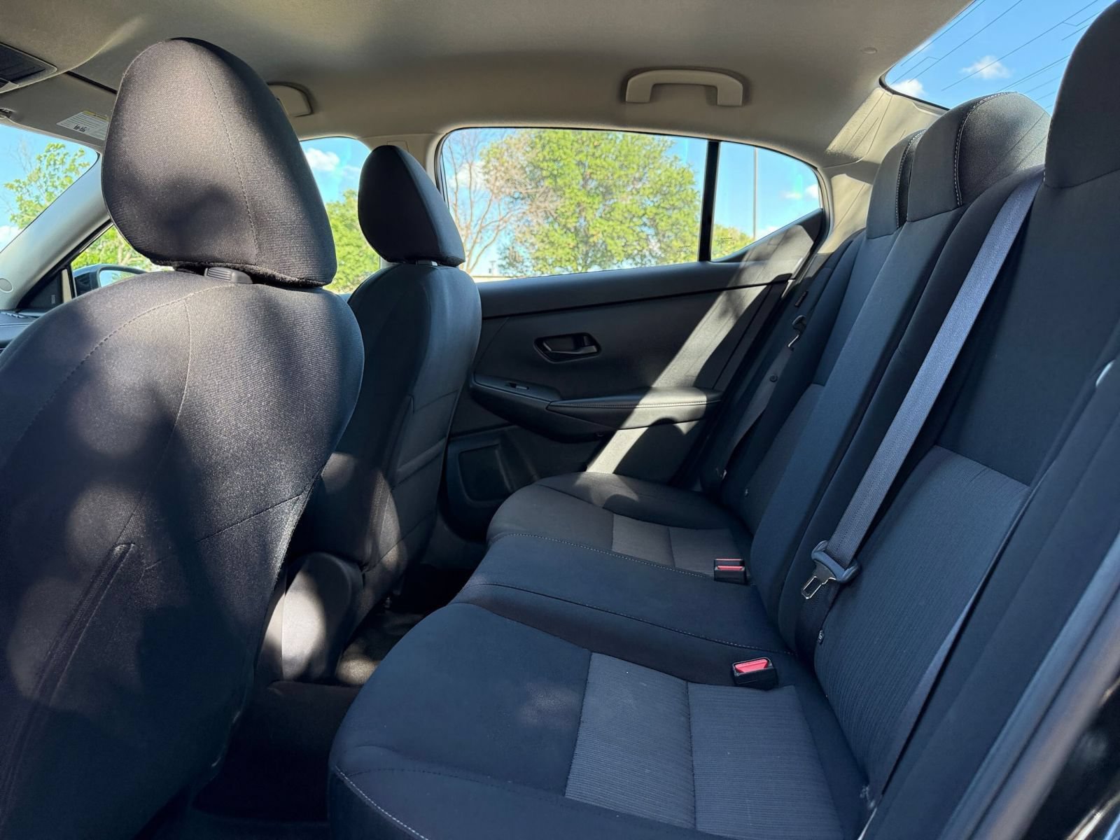 Used 2025 Nissan Sentra SV FWD image 25