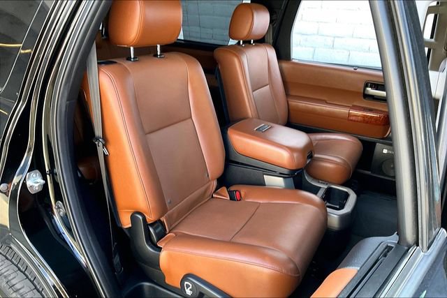 Used 2019 Toyota Sequoia Platinum AWD/4WD image 26