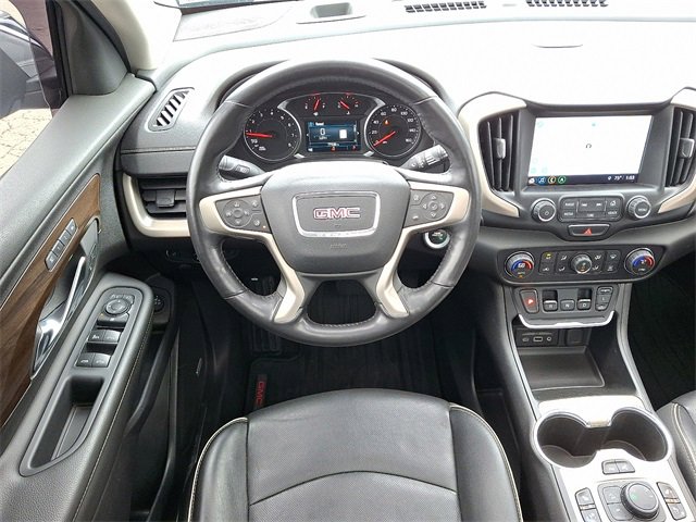 Used 2018 GMC Terrain Denali w/ Advanced Safety Package image 11