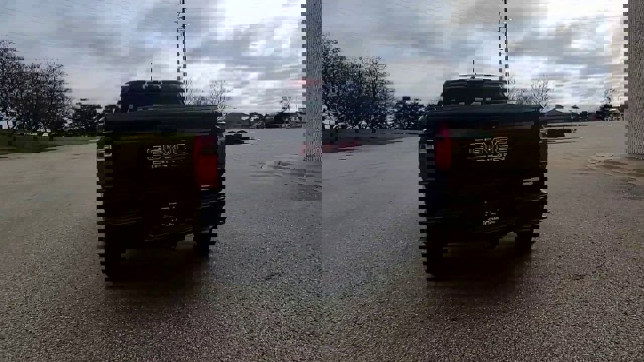 New 2024 GMC Canyon Elevation w/ Convenience Package image 42