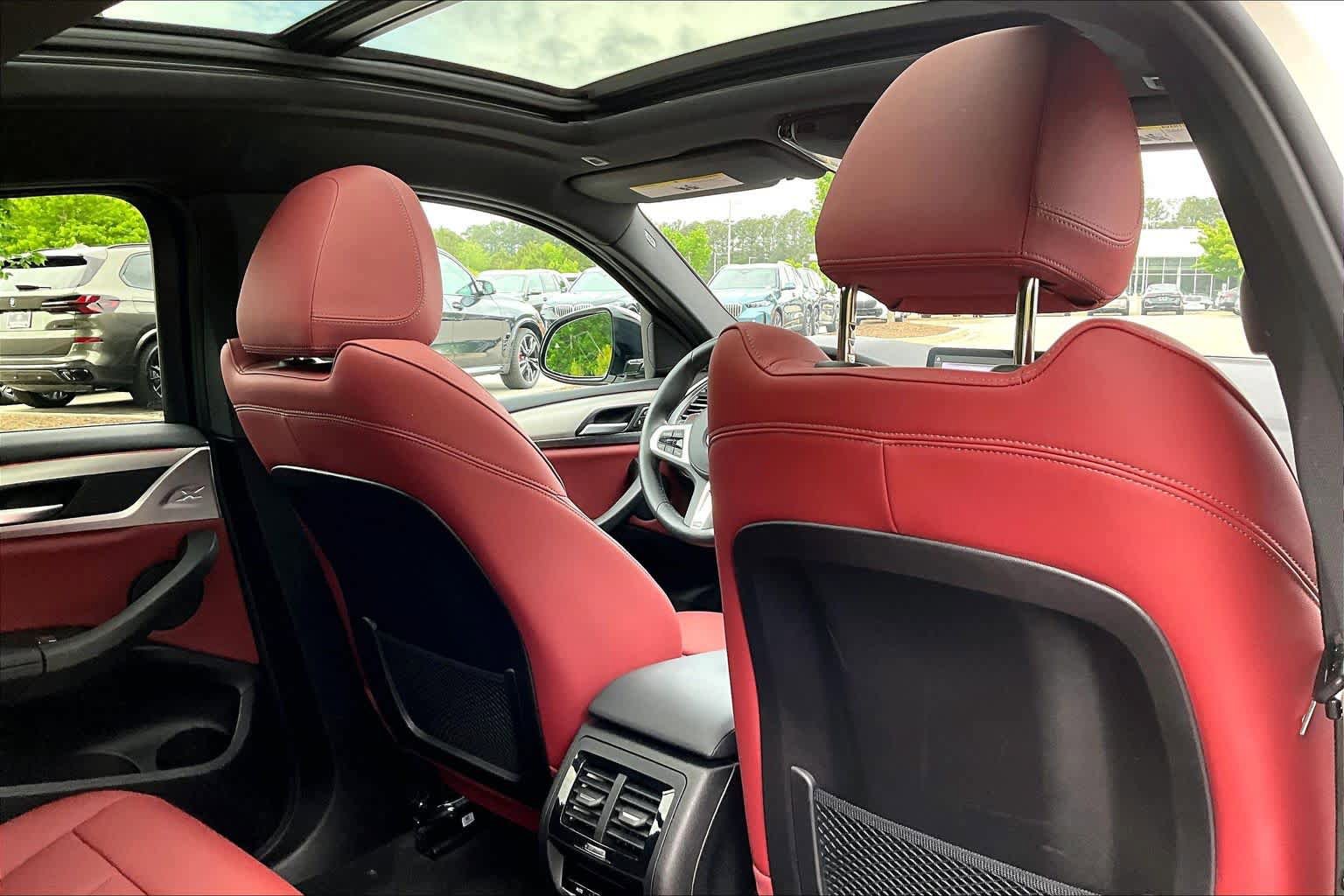 Certified 2025 BMW X4 xDrive30i AWD/4WD image 20