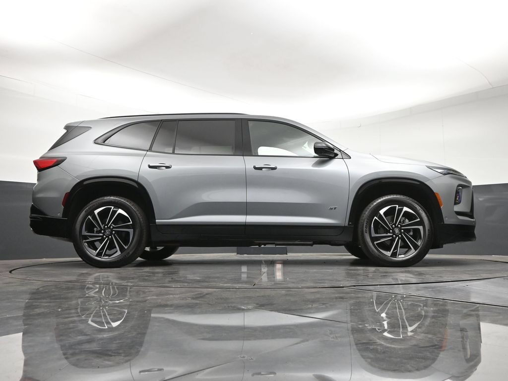 Certified 2026 Buick Enclave Sport Touring w/ Super Cruise Package AWD/4WD image 30