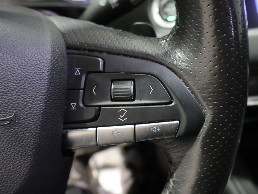 Used 2020 Cadillac XT4 Sport image 34