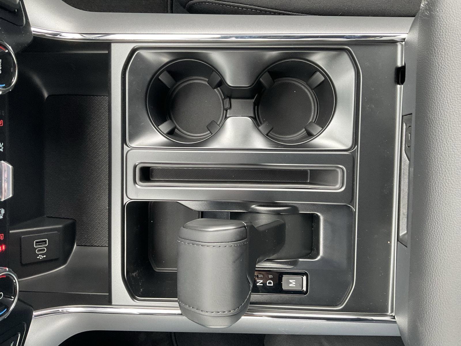 New 2026 Ford F150 XLT w/ Equipment Group 302A MID image 26