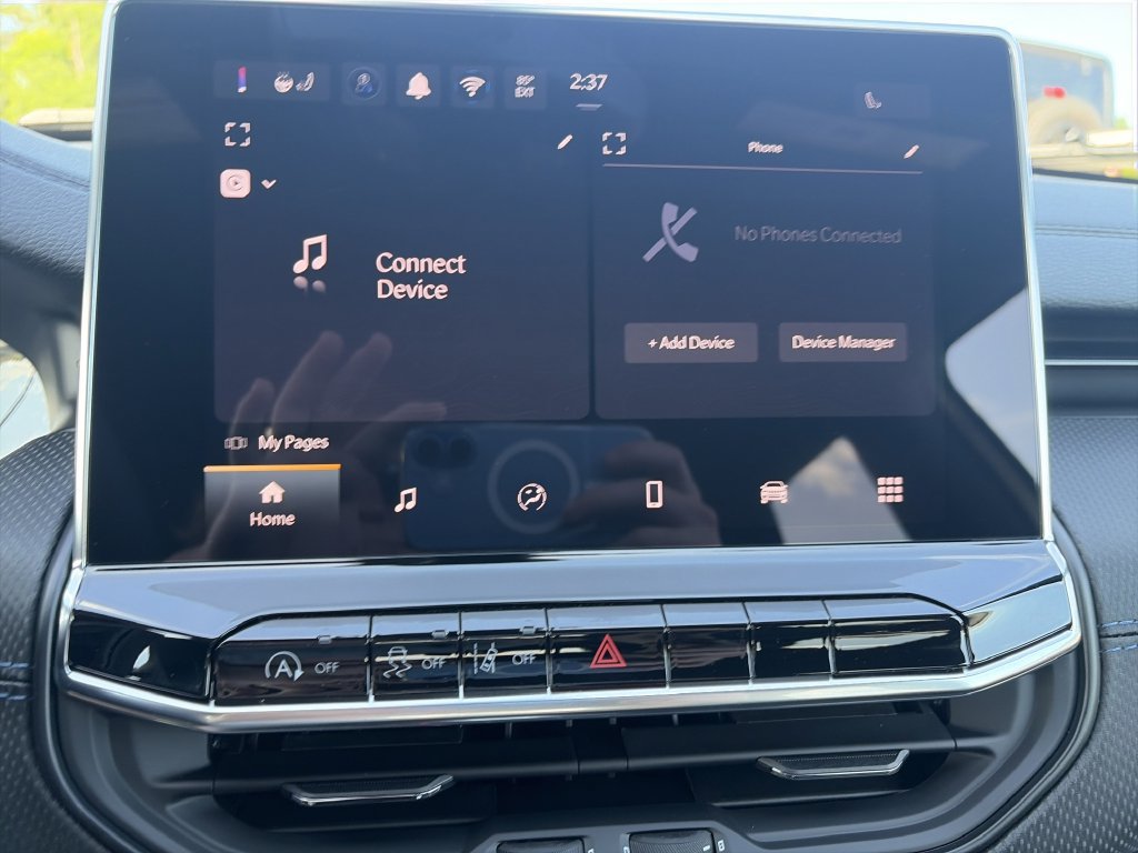 New 2026 Jeep Compass Latitude AWD/4WD image 21