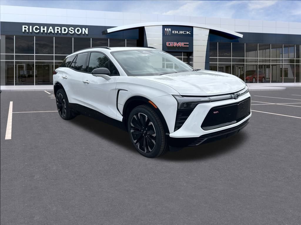 Used 2024 Chevrolet Blazer EV RS image 3