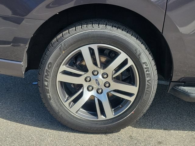 Used 2024 Ford Expedition Max Limited AWD/4WD image 7