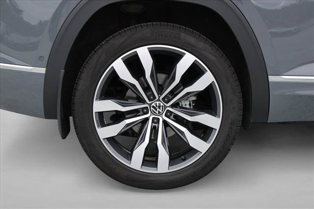 Used 2022 Volkswagen Atlas Cross Sport SEL Premium R-Line AWD/4WD image 15