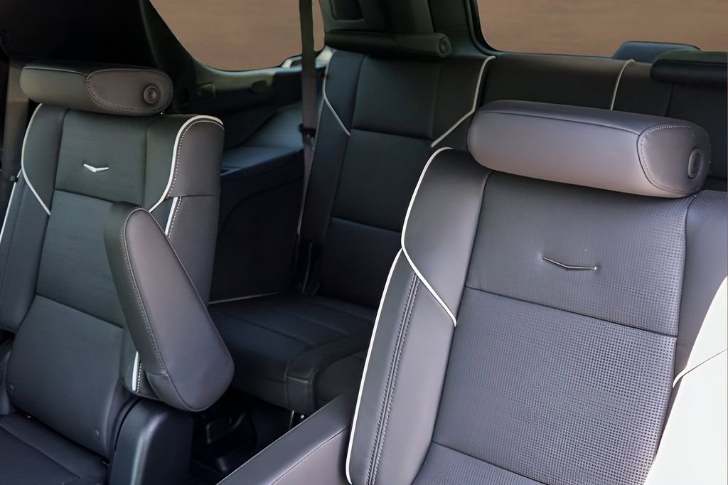 New 2026 Cadillac Escalade Sport w/ Touring Package image 21