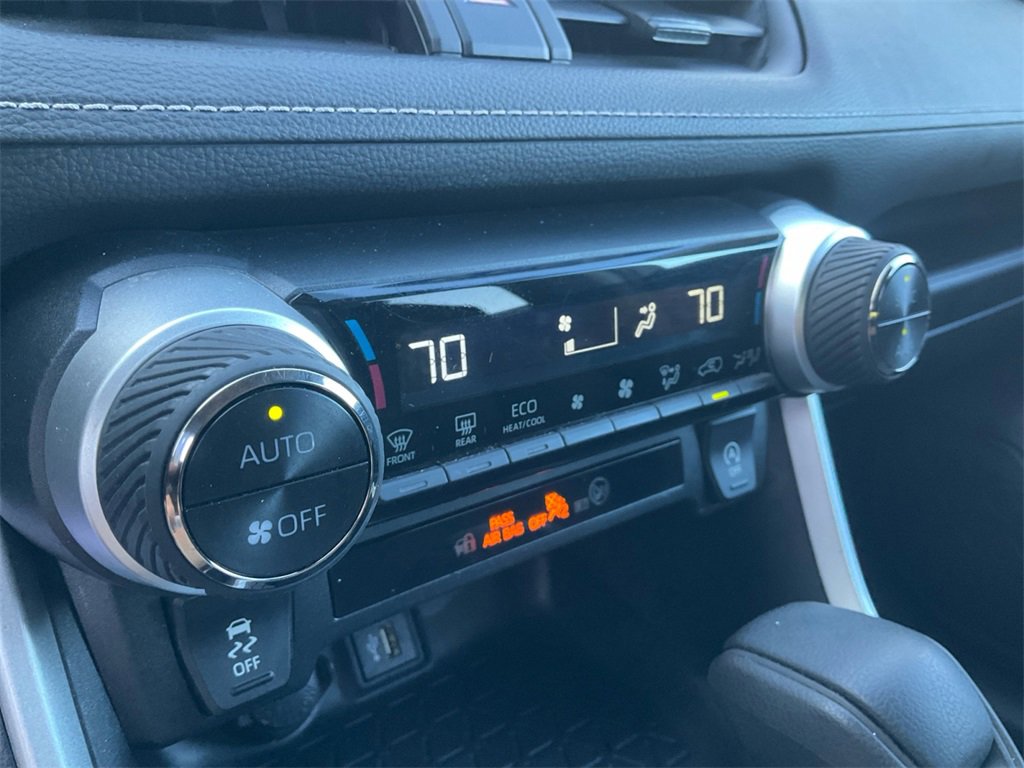 Used 2023 Toyota RAV4 XLE image 25