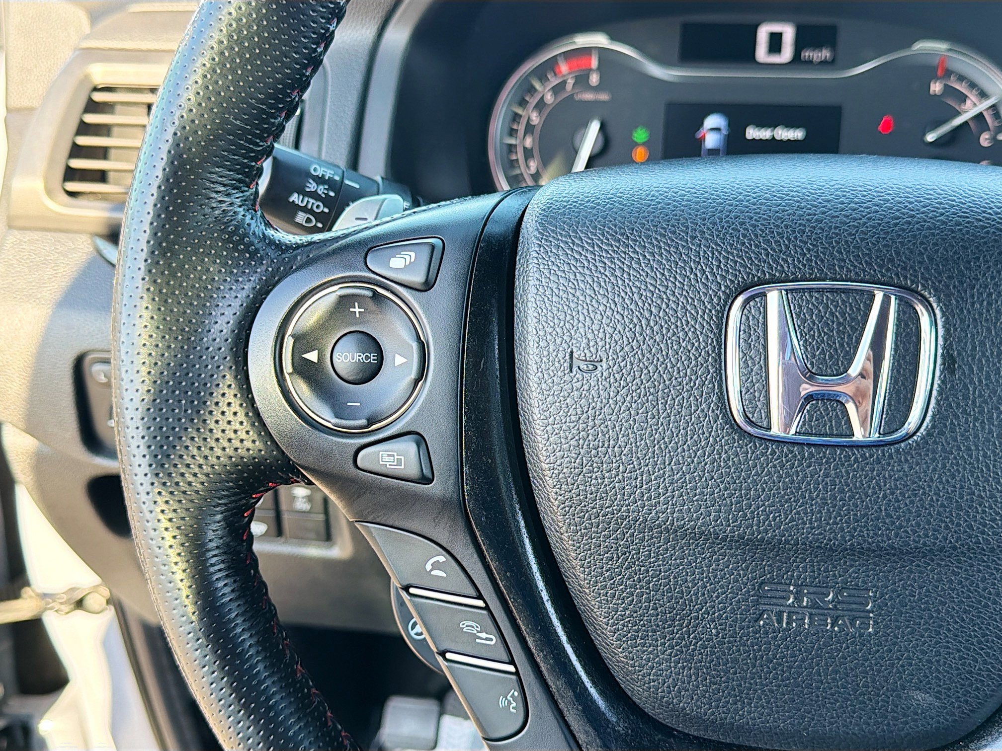 Used 2022 Honda Ridgeline Black Edition image 35