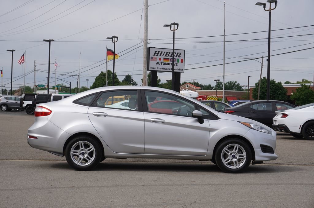 Used 2017 Ford Fiesta SE FWD image 8