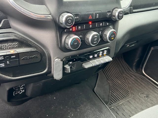 Used 2022 RAM 2500 Laramie w/ Night Edition image 19