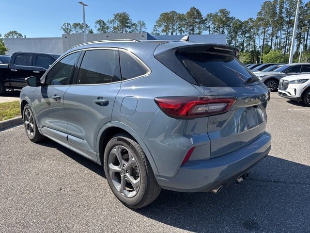 Used 2023 Ford Escape ST-Line w/ Tech Pack #1 image 10