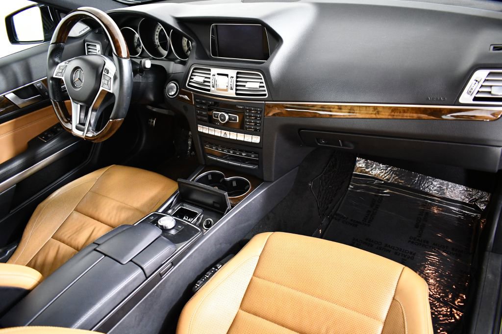 Used 2015 Mercedes-Benz E 400 4MATIC Coupe image 25
