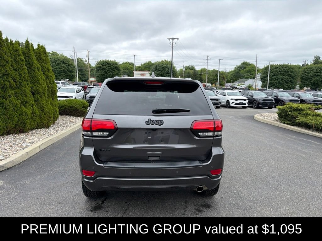 Used 2021 Jeep Grand Cherokee Laredo X AWD/4WD image 5