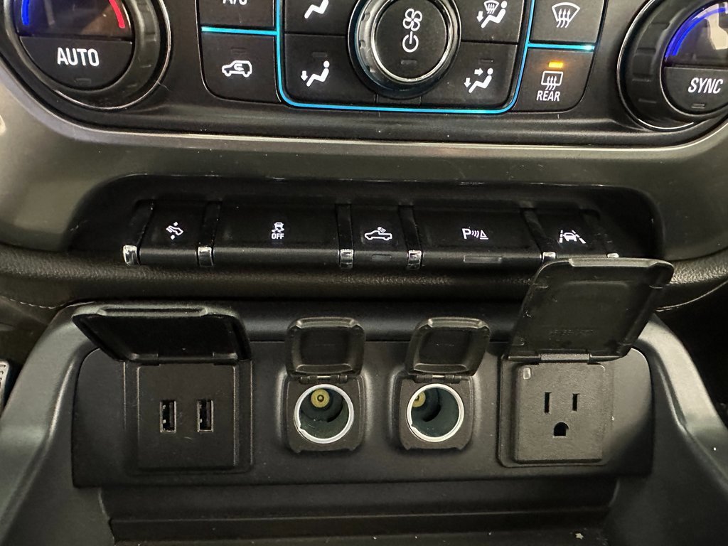 Used 2017 Chevrolet Silverado 1500 LTZ w/ LTZ Plus Package image 30