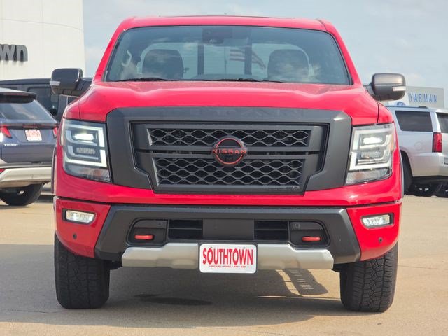 Used 2024 Nissan Titan PRO-4X w/ Pro-4x Convenience Package AWD/4WD image 2