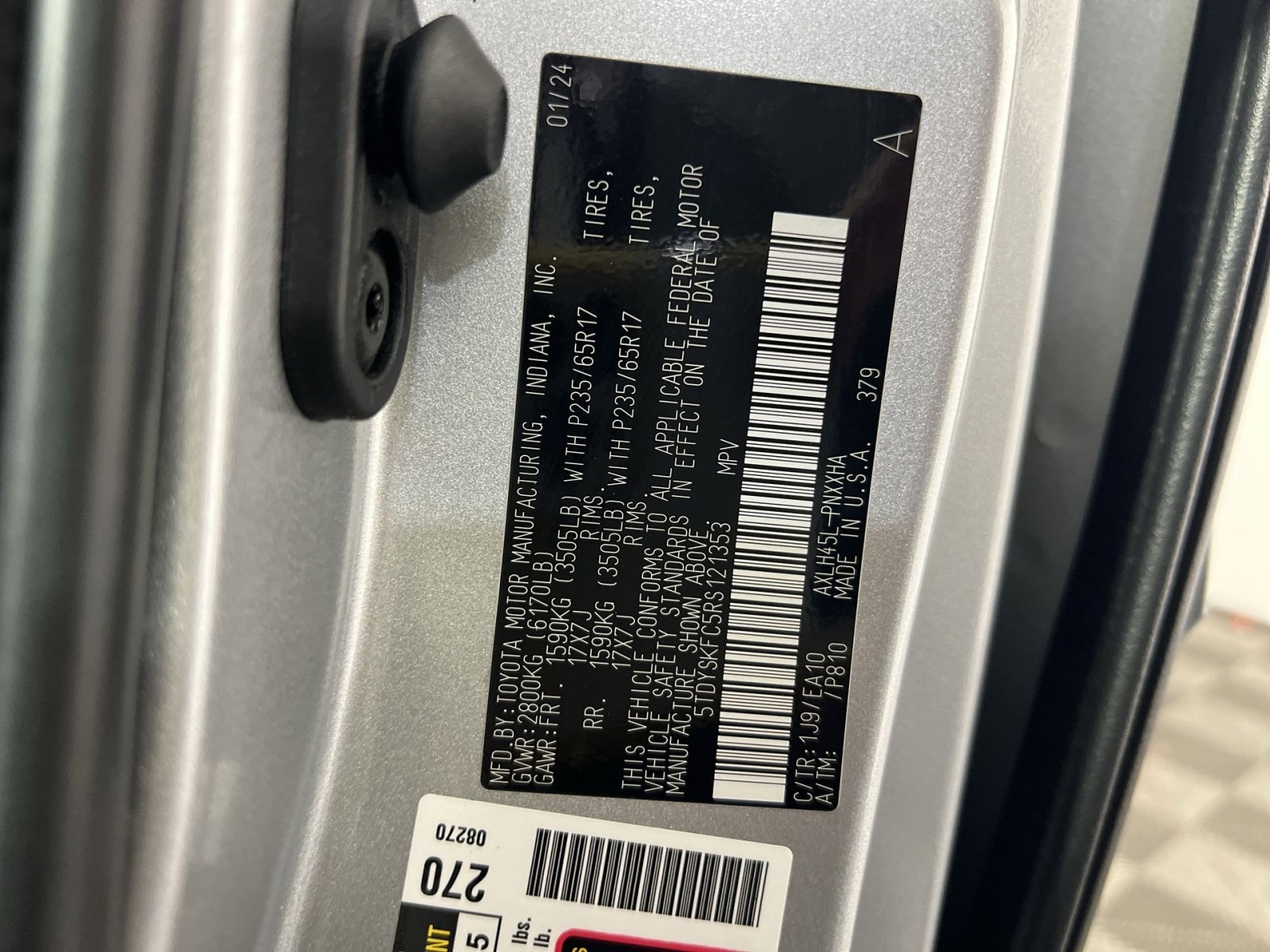 Used 2024 Toyota Sienna XLE image 31