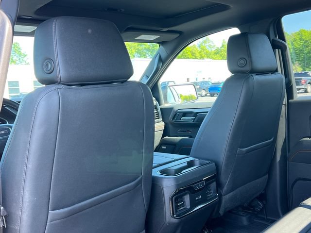 Used 2023 GMC Sierra 1500 AT4 w/ Technology Package AWD/4WD image 43