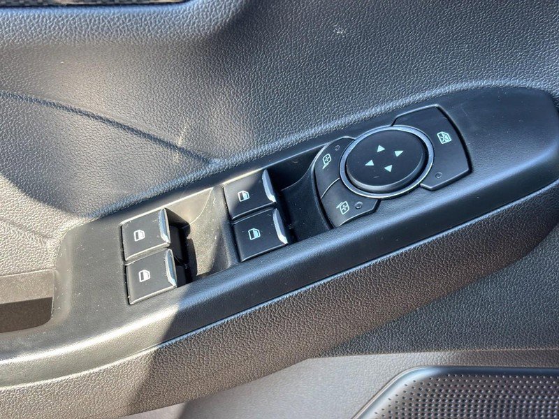 Used 2025 Ford Escape ST-Line Elite image 17