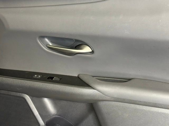 Used 2024 Lexus UX 250h F Sport image 31