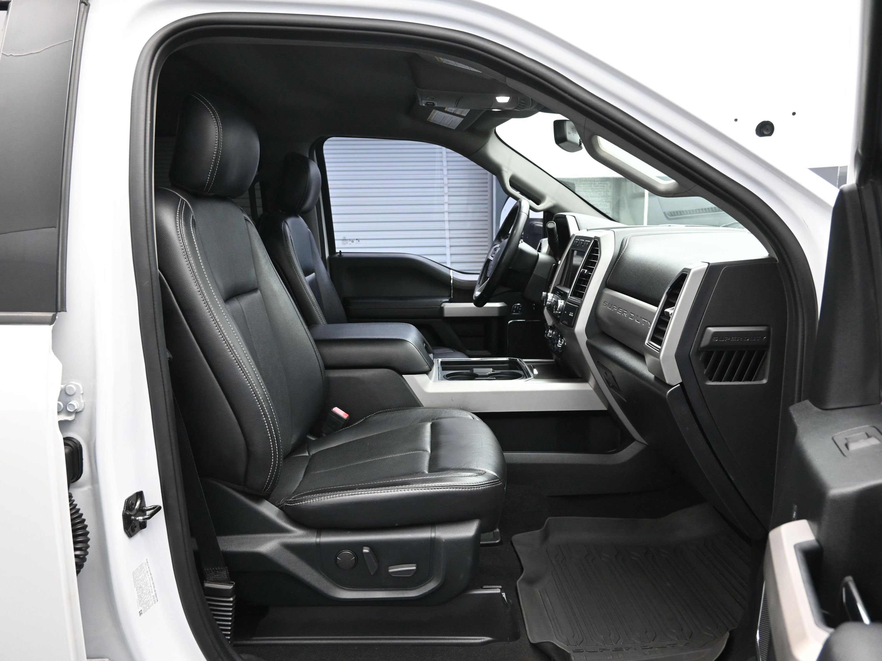 Used 2020 Ford F250 Lariat w/ Lariat Ultimate Package image 13