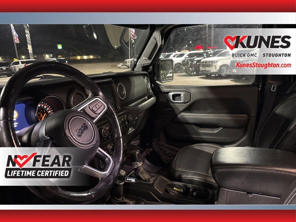Used 2020 Jeep Wrangler Unlimited Sahara w/ Dual Top Group image 8
