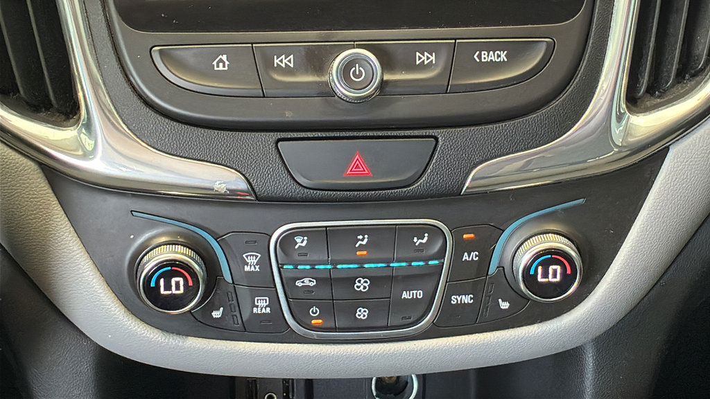 Used 2018 Chevrolet Equinox LT w/ Sun & Infotainment Package FWD image 31