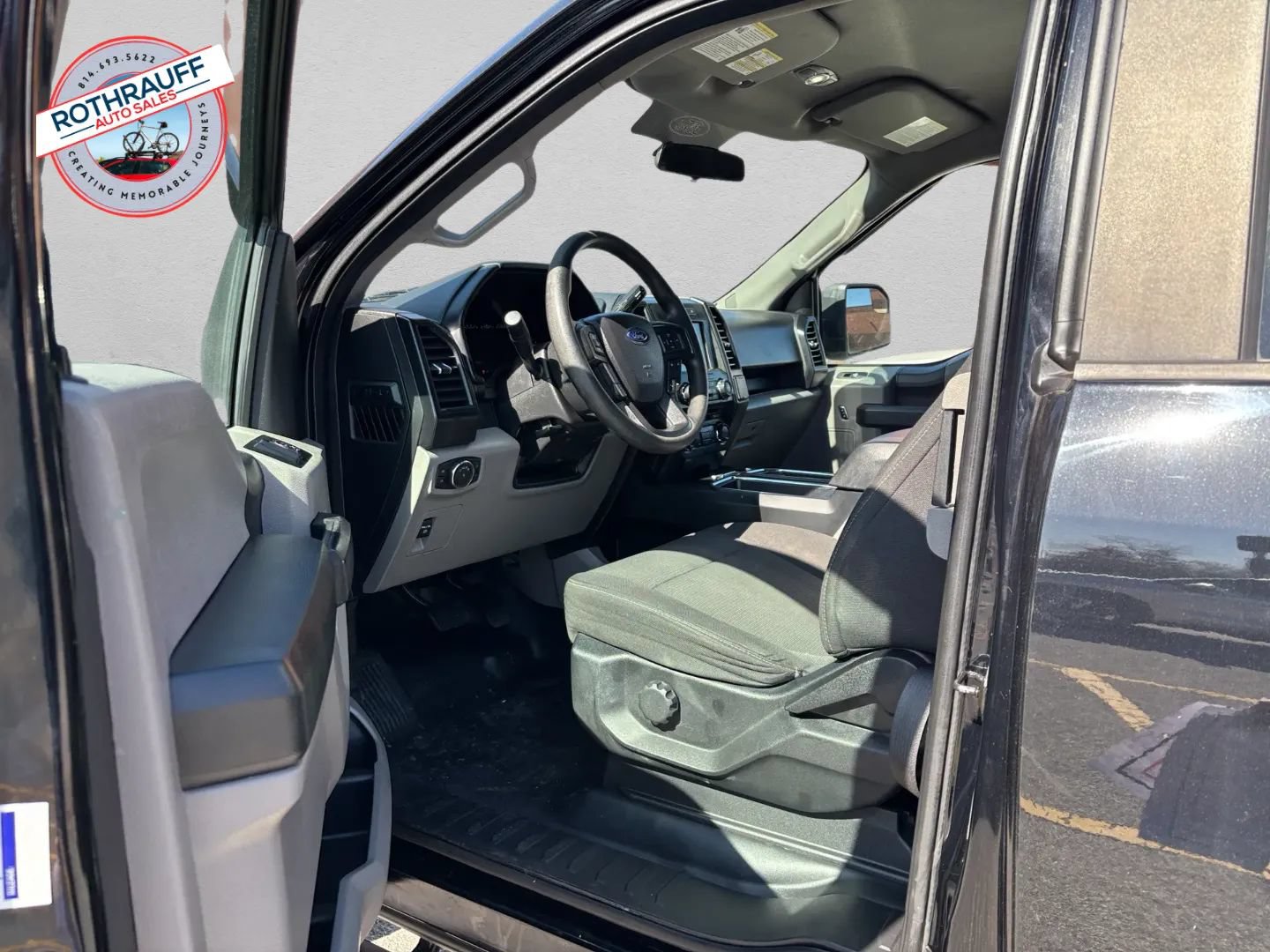 Used 2017 Ford F150 XL w/ Equipment Group 101A Mid AWD/4WD image 8