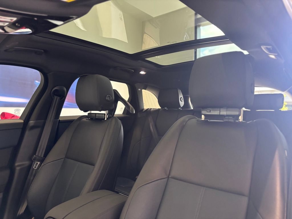 New 2026 Land Rover Range Rover Velar S AWD/4WD image 12